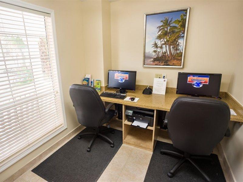 ג'ורג' טאון Hampton By Hilton Grand Cayman Seven Mile Beach מראה חיצוני תמונה
