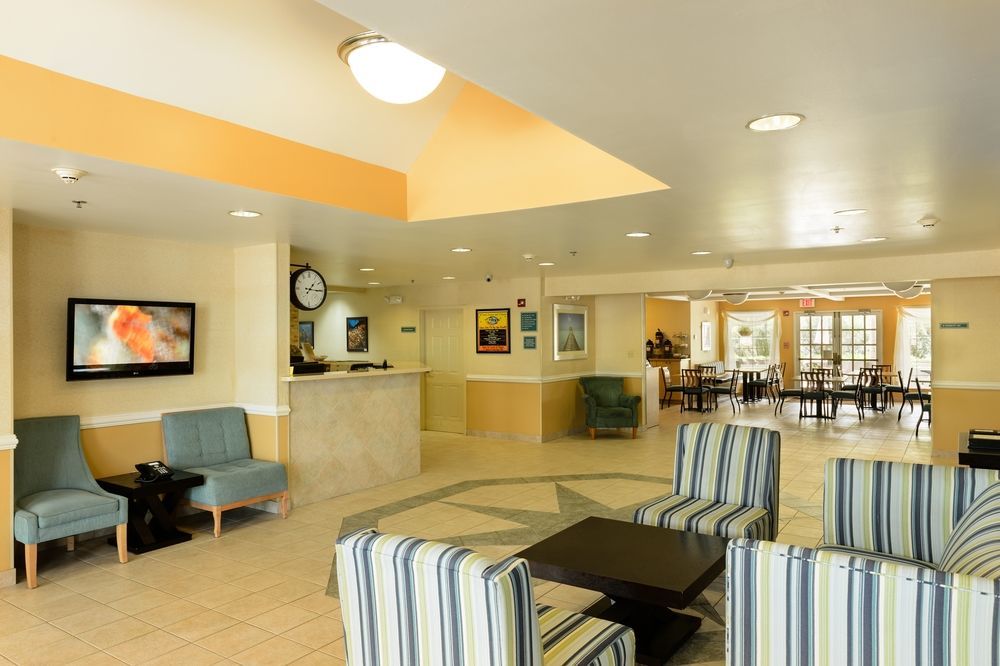 ג'ורג' טאון Hampton By Hilton Grand Cayman Seven Mile Beach מראה חיצוני תמונה